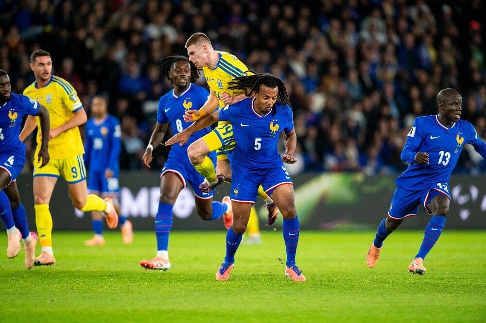 "А Реброву все подобається": Леоненко розлютився від гри України в матчі з Францією