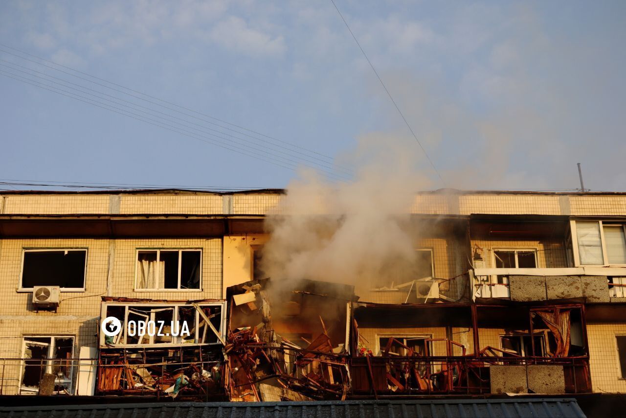 Под завалами могут быть люди: последствия атаки РФ в Деснянском районе Киева. Фото и видео