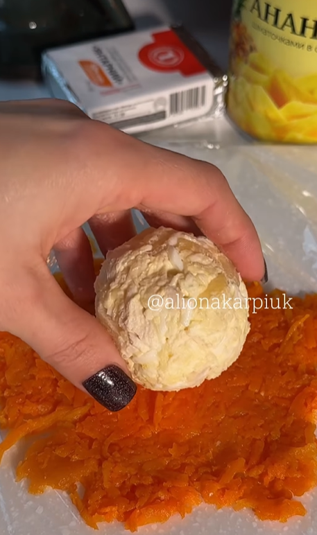 Эффектный салат "Мандаринки": как приготовить вкусную закуску на праздники