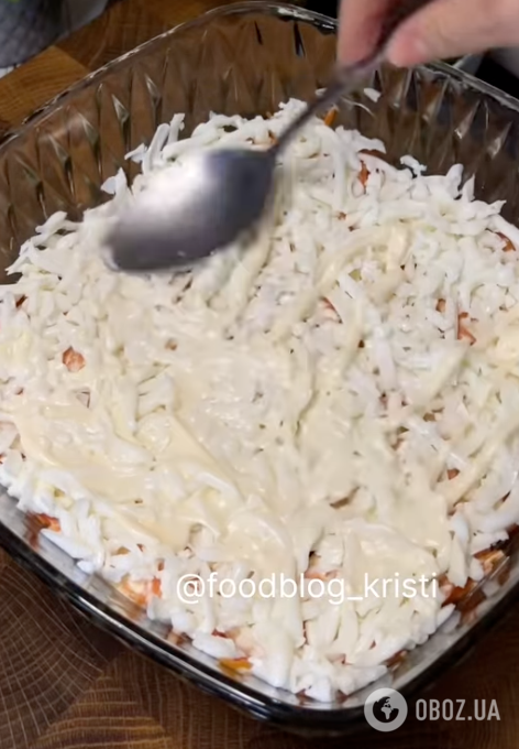 Новорічний салат із мінімуму продуктів: найпростіший і найшвидший рецепт