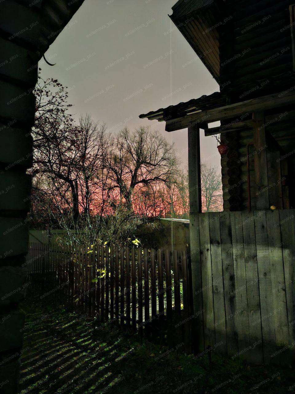 Заграва і вогонь: у Рязані пролунали потужні вибухи в районі НПЗ. Фото