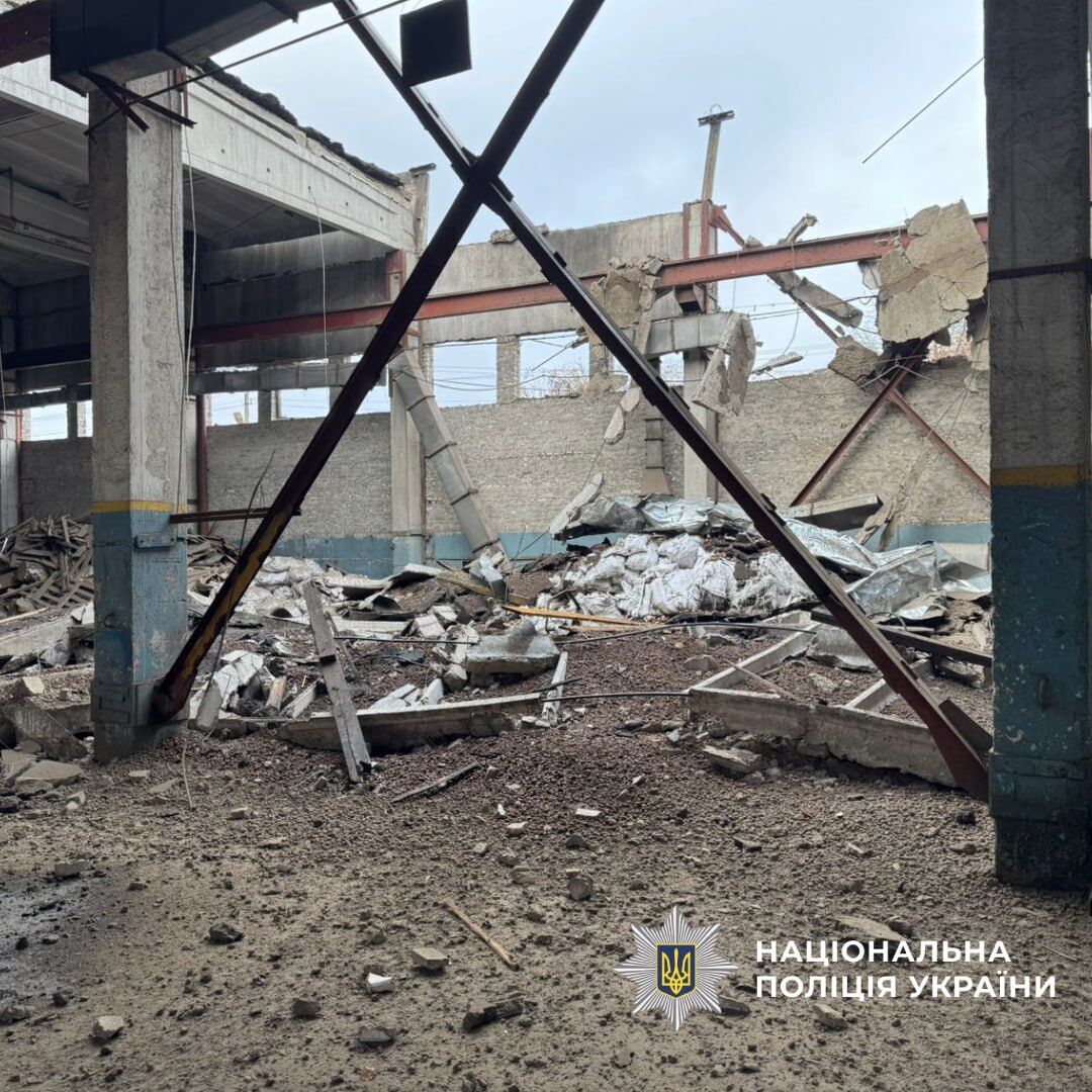 Войска РФ атаковали FPV-дронами людей на Харьковщине и Днепропетровщине: погиб работник полиции, есть раненые. Фото