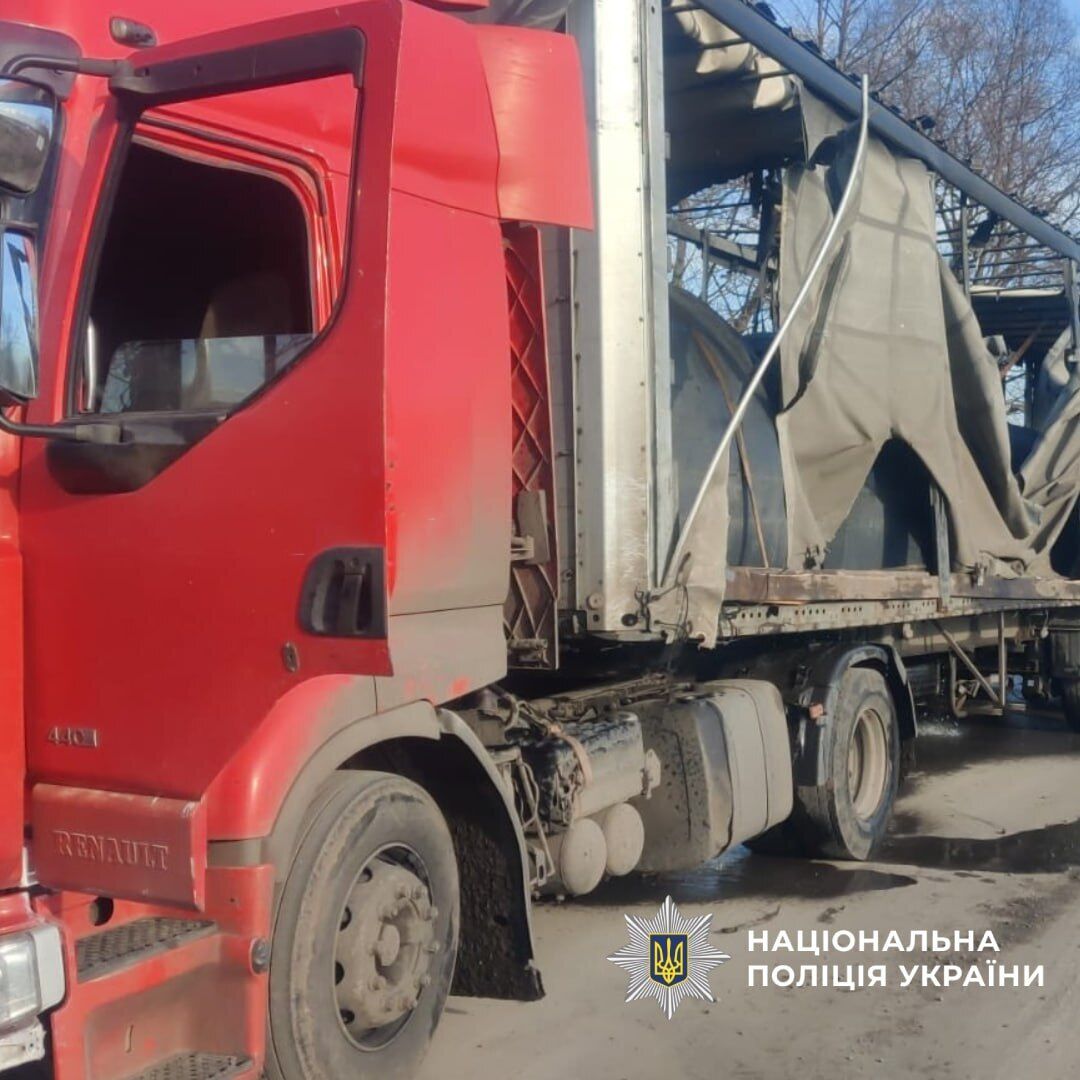 Войска РФ атаковали FPV-дронами людей на Харьковщине и Днепропетровщине: погиб работник полиции, есть раненые. Фото