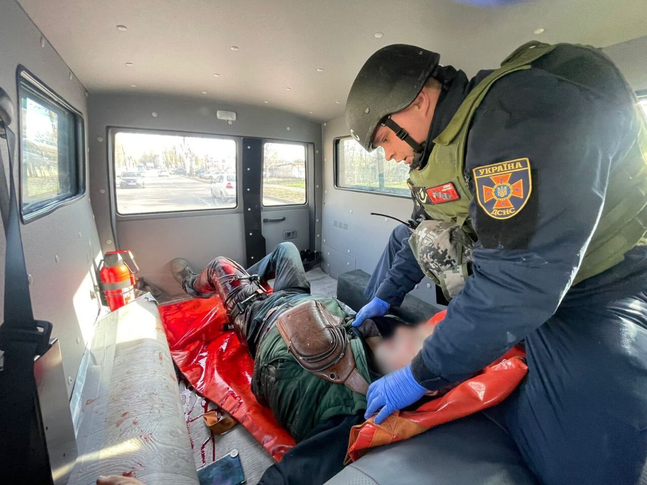 Войска РФ атаковали FPV-дронами людей на Харьковщине и Днепропетровщине: погиб работник полиции, есть раненые. Фото