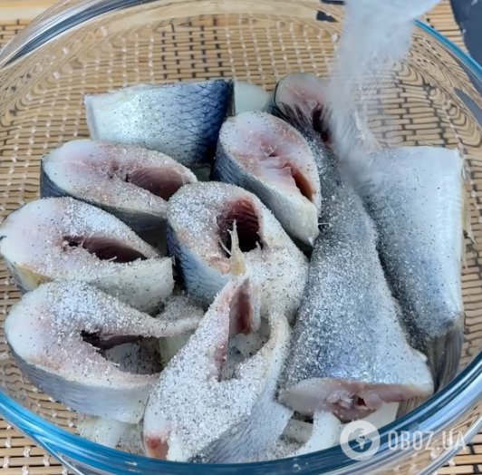 Маринованная сельдь с луком и лимоном: делимся рецептом очень вкусной закуски