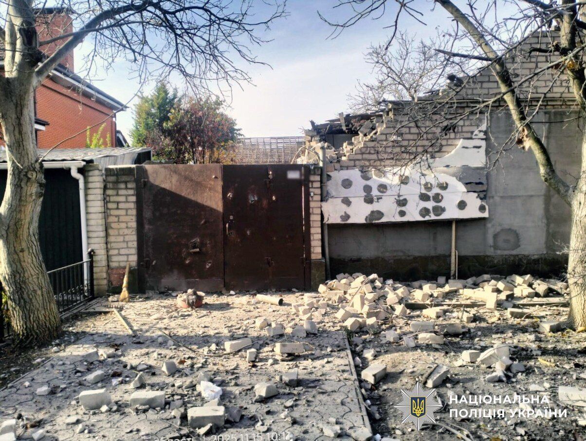 На Херсонщині внаслідок російських обстрілів загинули ще троє людей: фото наслідків ударів