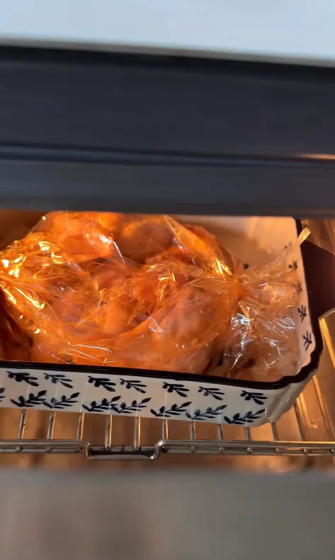 Как приготовить хрустящие куриные крылья с карамельной корочкой: делимся простым рецептом