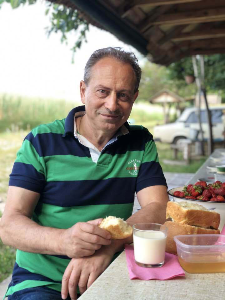 Украинское село в войне на два фронта: непраздничные размышления о судьбе села в день работников сельского хозяйства Украины