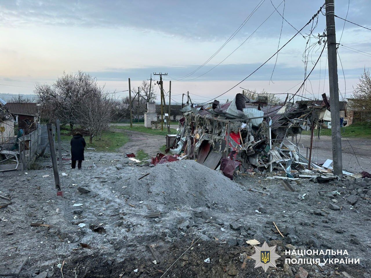 На Запорожье вражеский FPV-дрон попал в гражданское авто: погиб мужчина