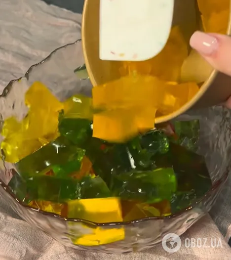 "Бите скло" по-новому: як приготувати улюблений десерт з йогурту