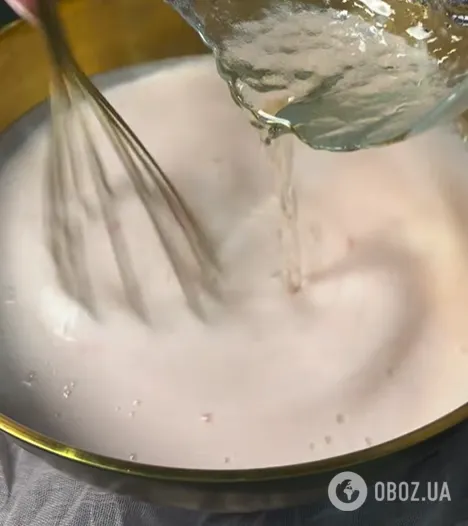 "Бите скло" по-новому: як приготувати улюблений десерт з йогурту