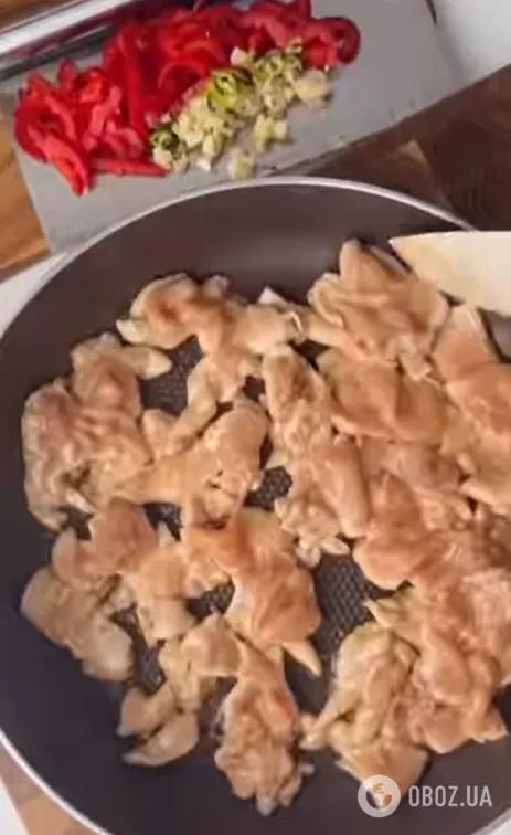 Як смачно приготувати куряче філе на сковорідці: ідеально до рису та інших улюблених гарнірів