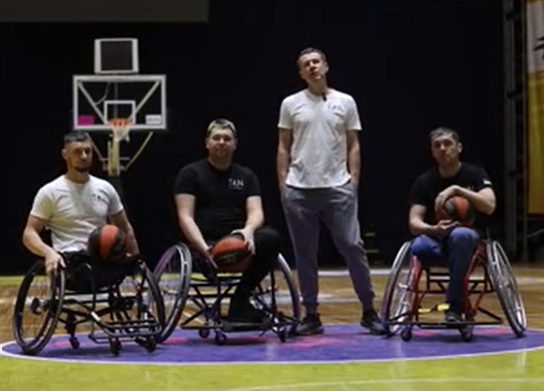 Никаких причин для отказов: ветераны "Титановых" обратились с призывом к баскетболистам сборной Украины. Видео