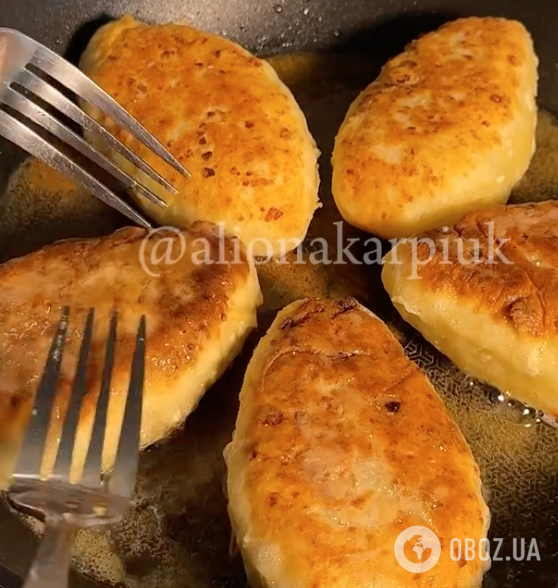 Пышные жареные пирожки за 5 минут: самый простой рецепт удачного теста