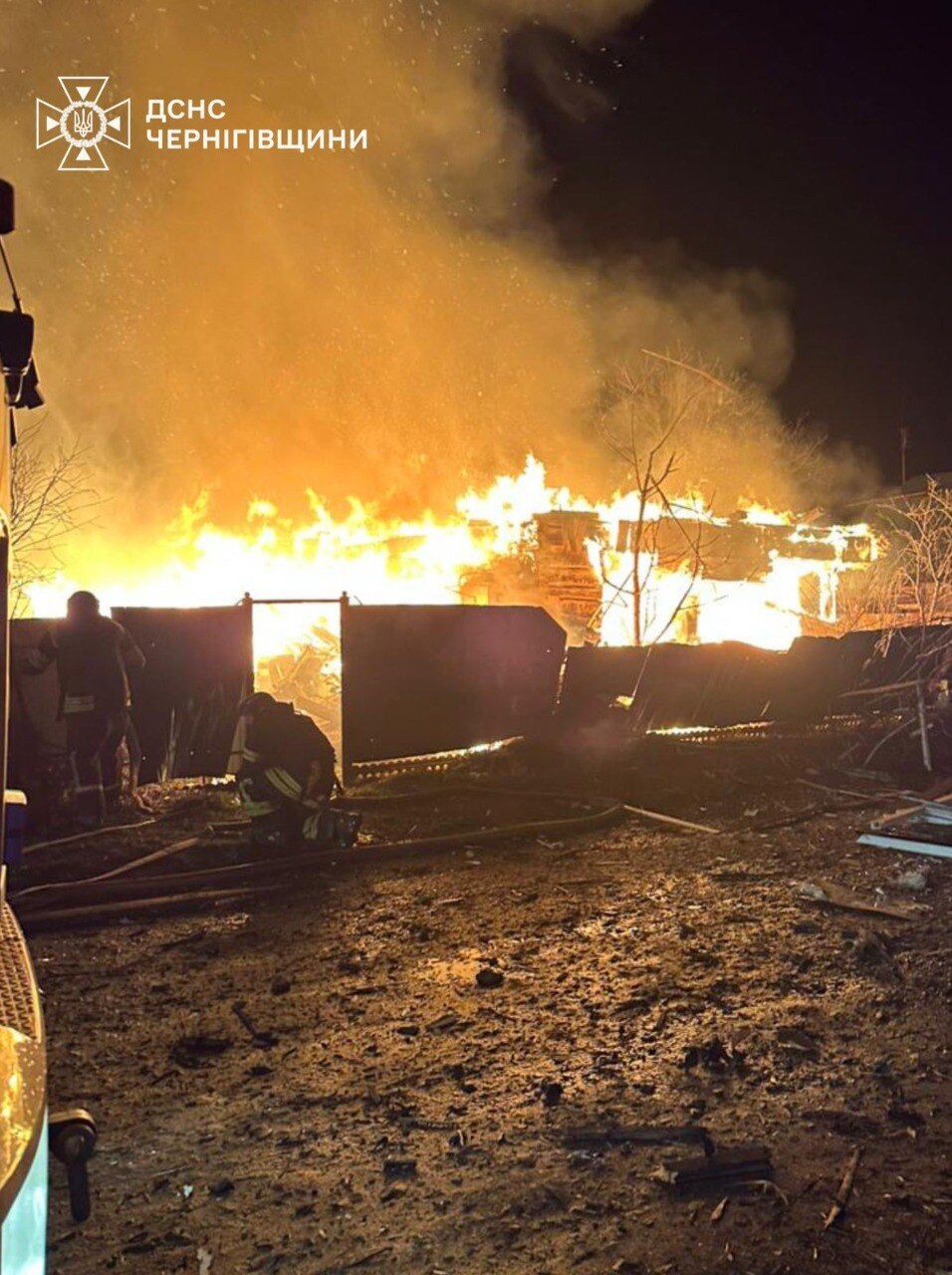 "Абсолютно підлий удар": на Чернігівщині внаслідок ворожої атаки загинули дві жінки. Фото