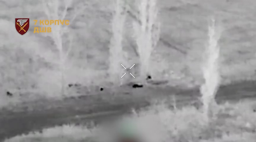 Зростає кількість стрілецьких боїв: 7-й корпус ДШВ розповів, що відбувається у Покровську та Мирнограді. Відео