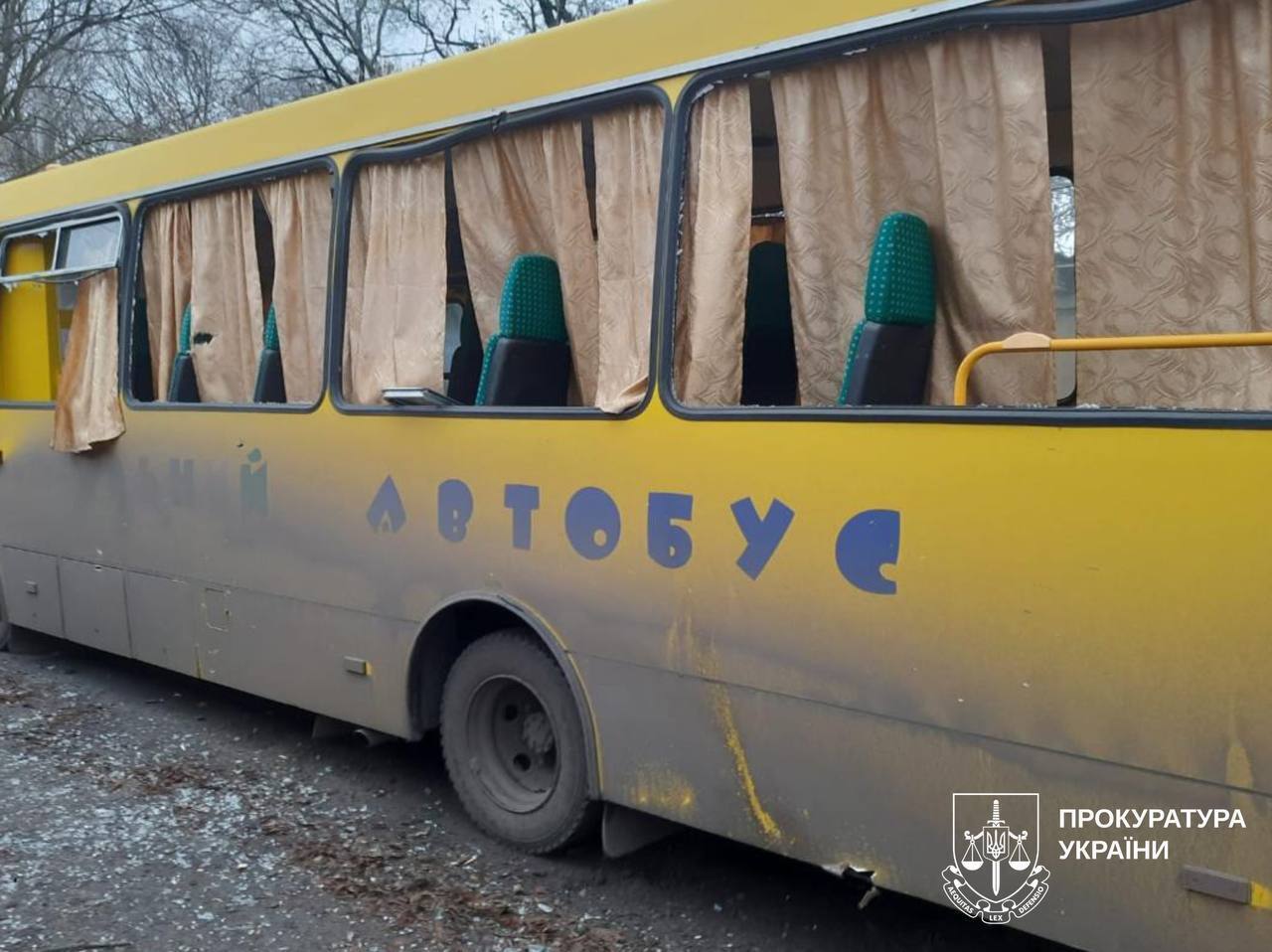 Росія завдала ракетних ударів по Берестину на Харківщині: загинула 17-річна, є багато поранених. Фото