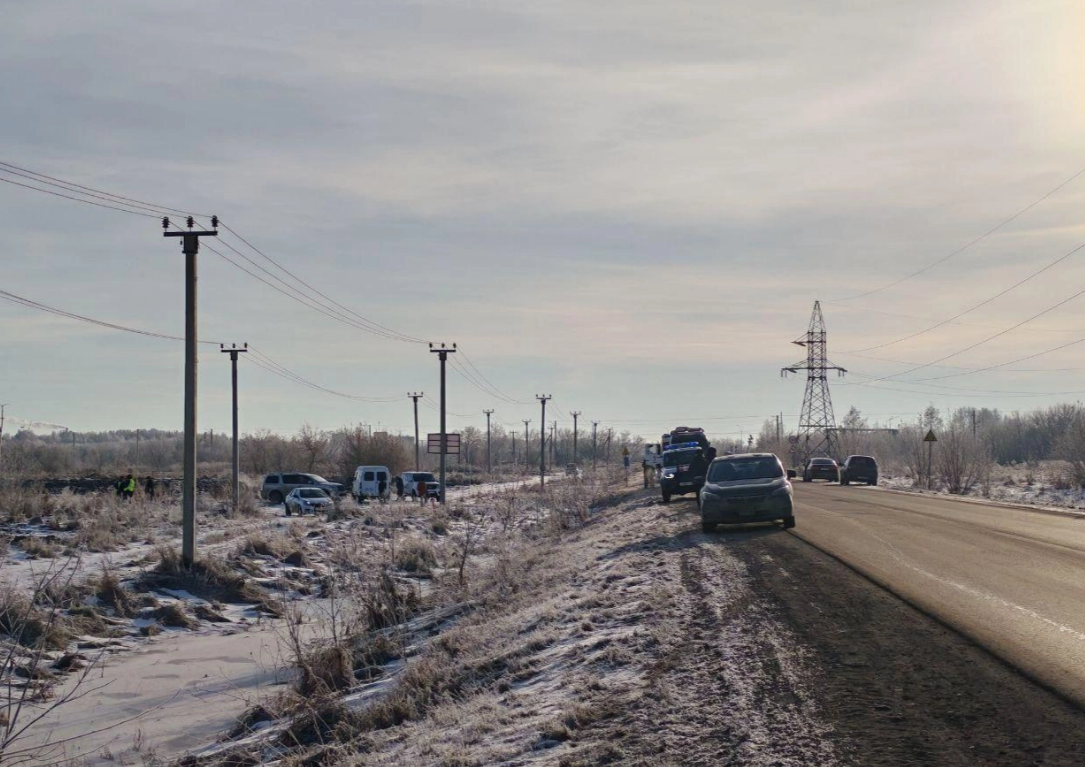 Піднялася стіна вогню: в Омській області стався вибух на газопроводі. Фото і відео