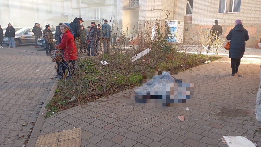 "Вибігла босоніж, наша квартира в диму": мешканці Тернополя розповіли про ворожу атаку. Фото і відео