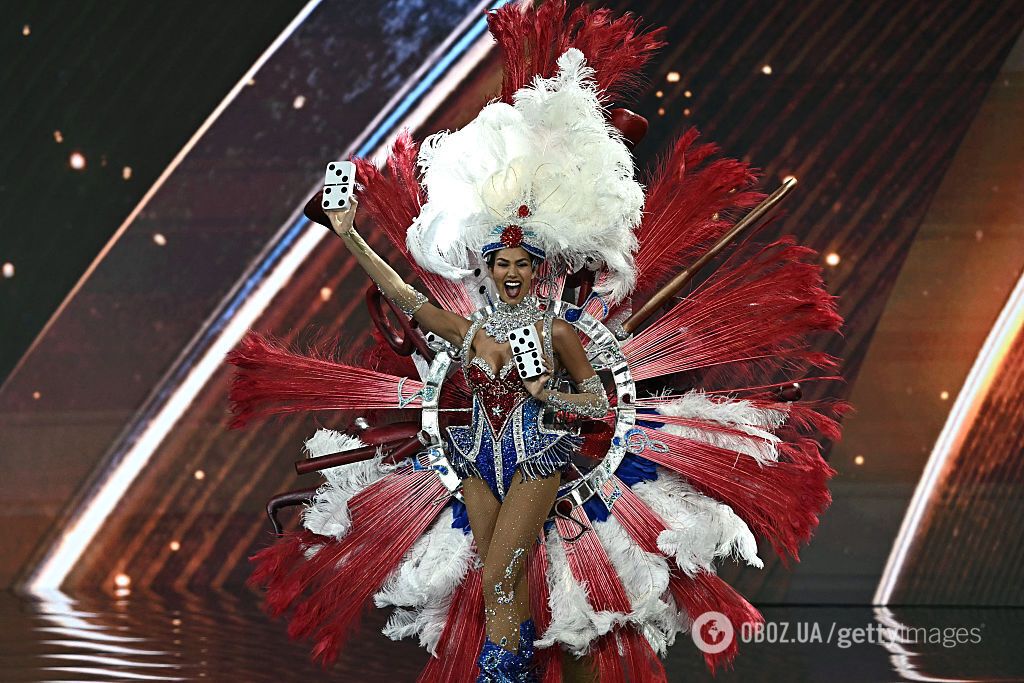 Від лампи Алладіна до піратського костюма: найдивніші національні вбрання учасниць "Міс Всесвіт 2025". Фото