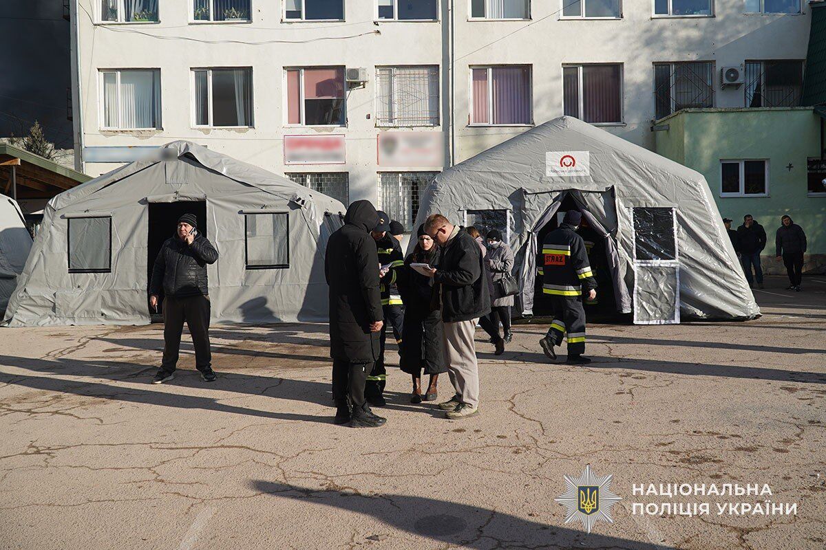 Під ударом були багатоповерхівки: кількість загиблих у Тернополі зросла до 26 людей, серед них – троє дітей. Фото й відео