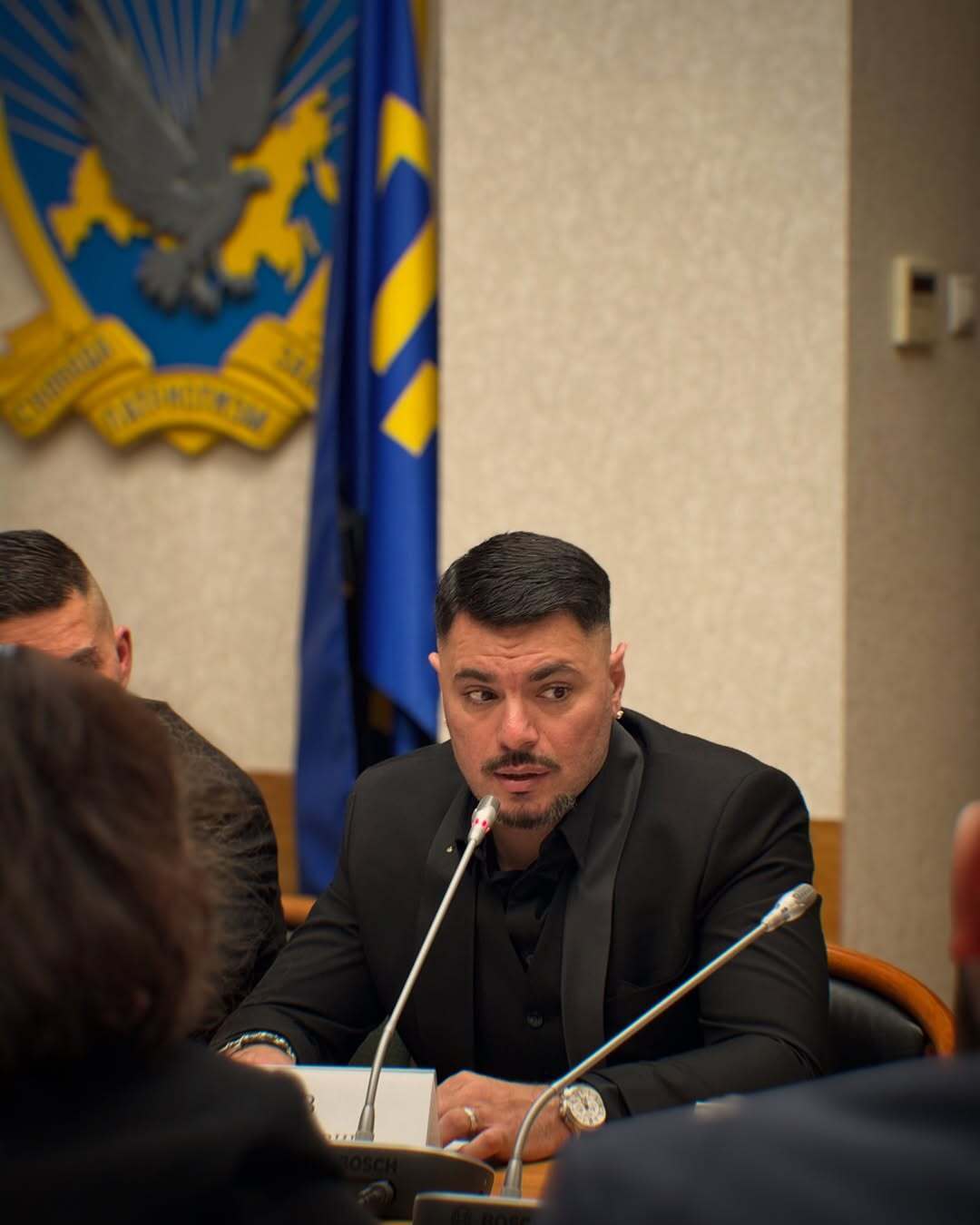 Брехав про "розстріляне село" на Донбасі: Z-репера вивели на чисту воду та змусили зізнатися, як він очорнив українських зірок на фронті