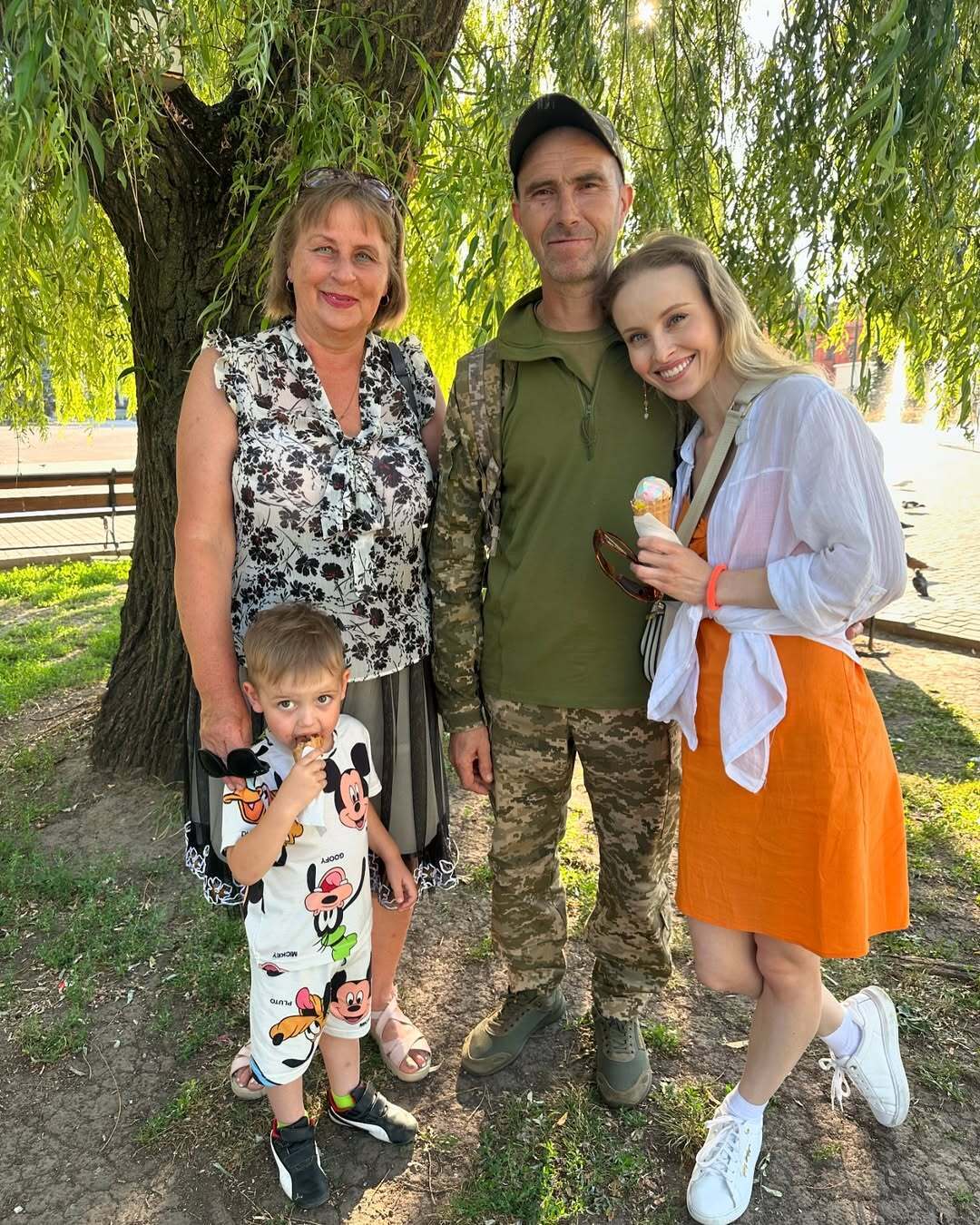 "Гулянки съедают гонорары". Анна Сагайдачная – о расточительности некоторых мужчин-актеров, настоящей фамилии в паспорте и работе пекарем