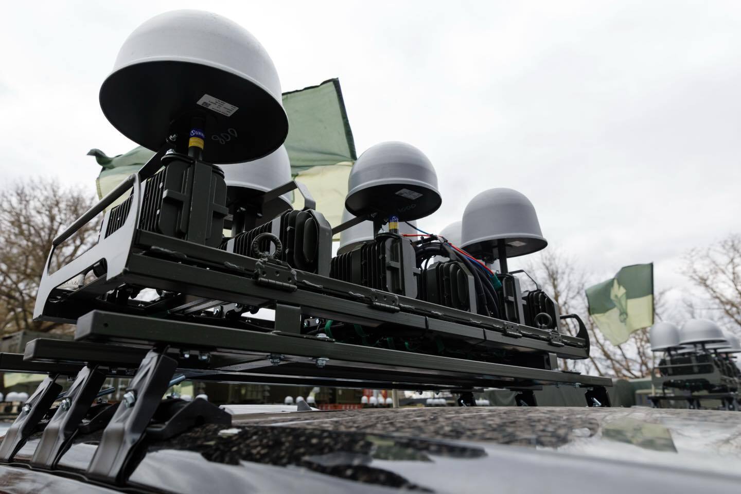 Приземлят еще больше российской нечисти: Порошенко передал ВСУ 10 комплексов улучшенных "Ай-Петри"