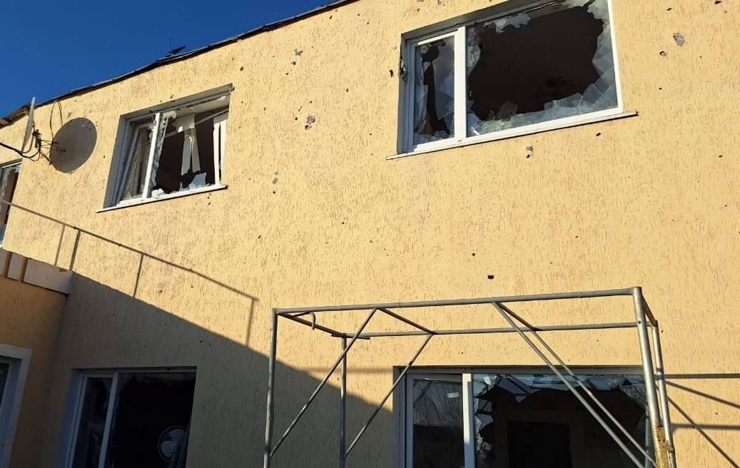 Оккупанты снова атаковали дронами Днепропетровскую область: один человек погиб, среди пострадавших есть ребенок. Фото