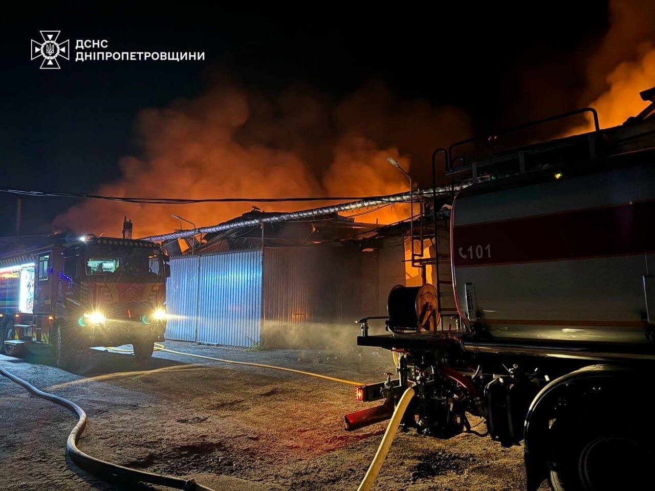 Оккупанты снова атаковали дронами Днепропетровскую область: один человек погиб, среди пострадавших есть ребенок. Фото