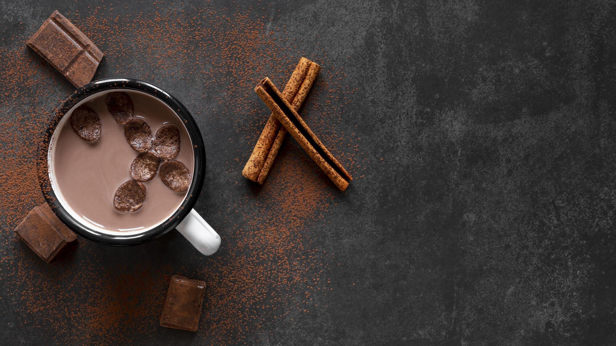 Витаминные напитки, которые согреют в прохладную погоду: топ-6