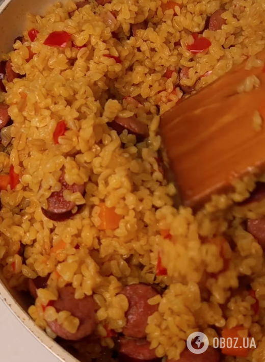 Как вкусно приготовить бюджетный булгур на сковороде: самый простой рецепт блюда для всей семьи