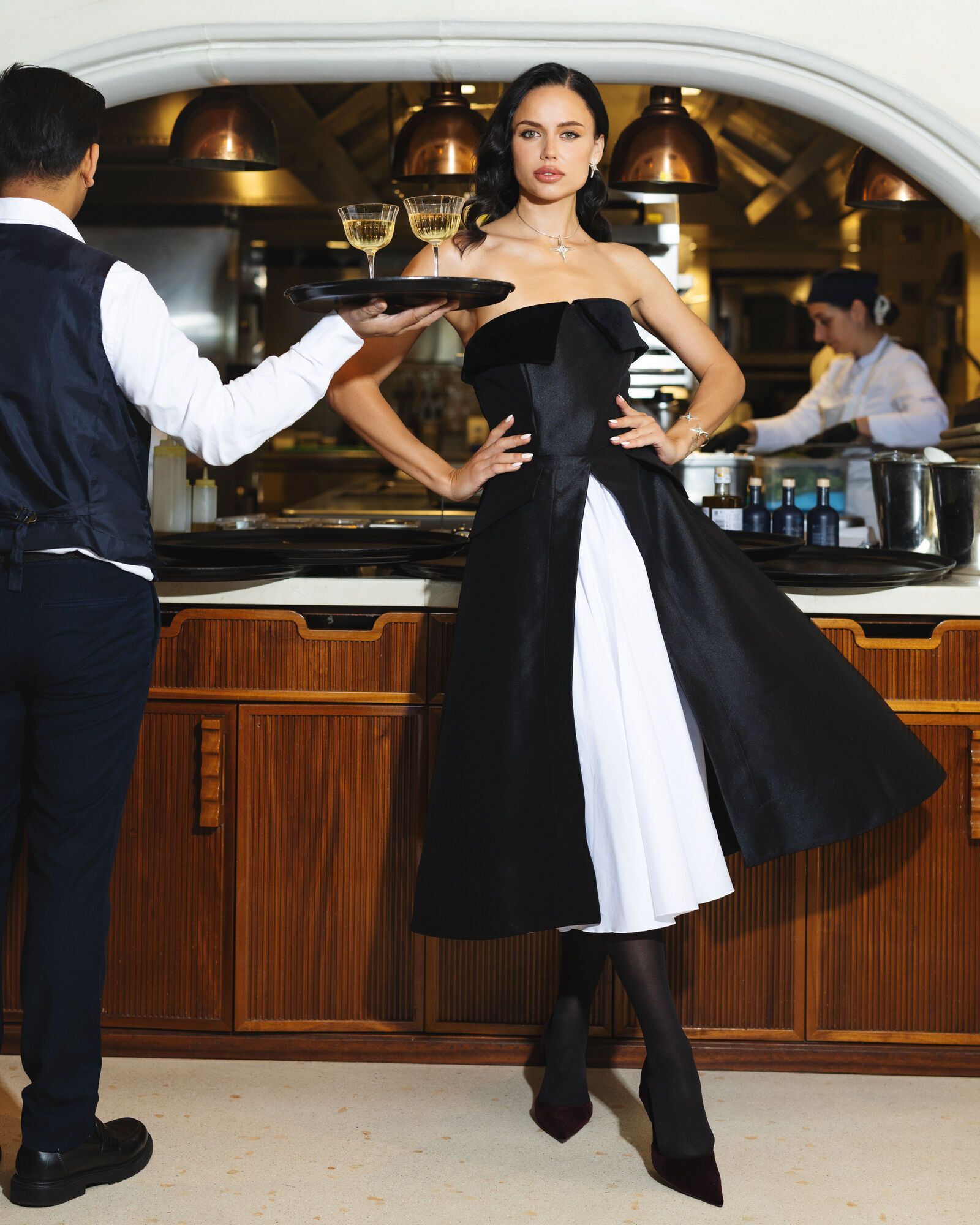 В чем встретить Новый год 2026: образы, которые понравятся Огненному Коню