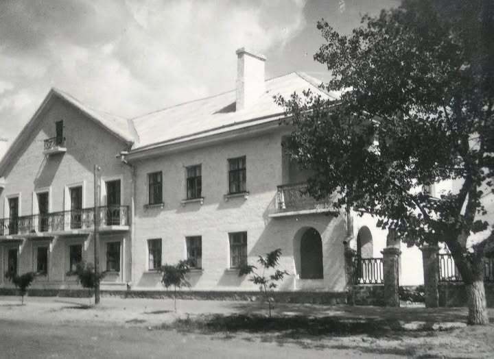 Старая Полтава: в сети показали архивные фото 50-х годов