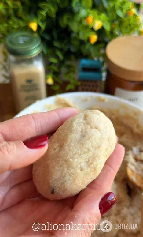 Какой ингредиент обязательно нужно добавить в рыбные котлеты, чтобы они получились воздушными: делимся простым рецептом