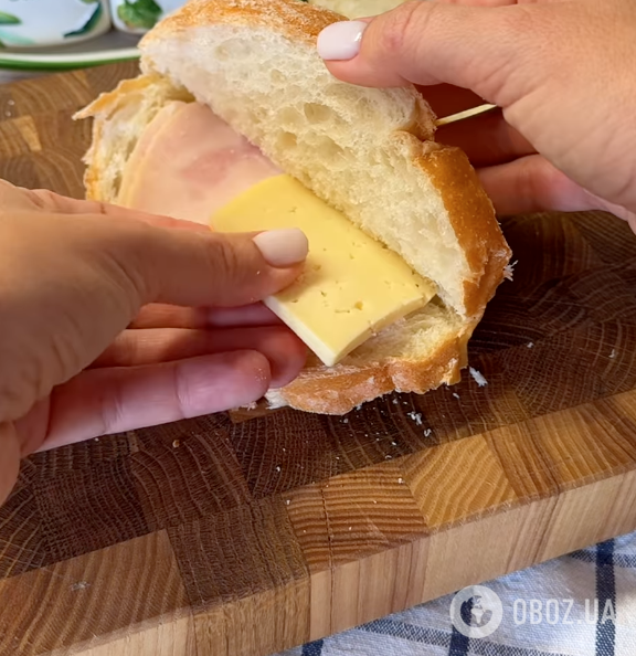 Сытные горячие бутерброды для перекуса и завтрака: готовятся на сковороде