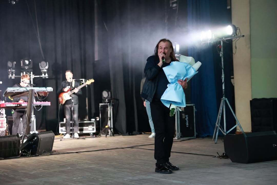 Не відпочивав, палив і потерпав від критики через вагу: як жив Степан Гіга до раптової госпіталізації та чи скаржився він колись на здоровʼя