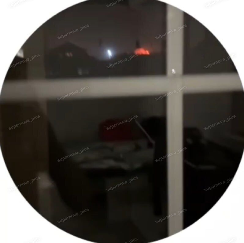 Дрони атакували завод у Слов'янську-на-Кубані: кажуть про приліт, сталася пожежа. Фото і відео