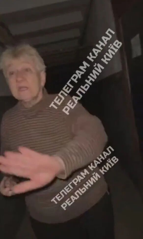 "Мы здесь сделали для себя все": в Киеве в укрытие не впустили мать с ребенком, полиция отреагировала. Фото и видео