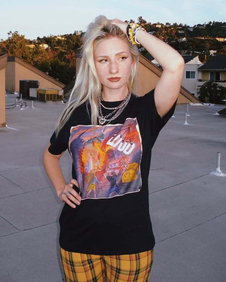 Донька регіоналки Олени Бондаренко підтримує Україну: де зараз 26-річна Ліна Купер, яка пішла наперекір скандальній матері