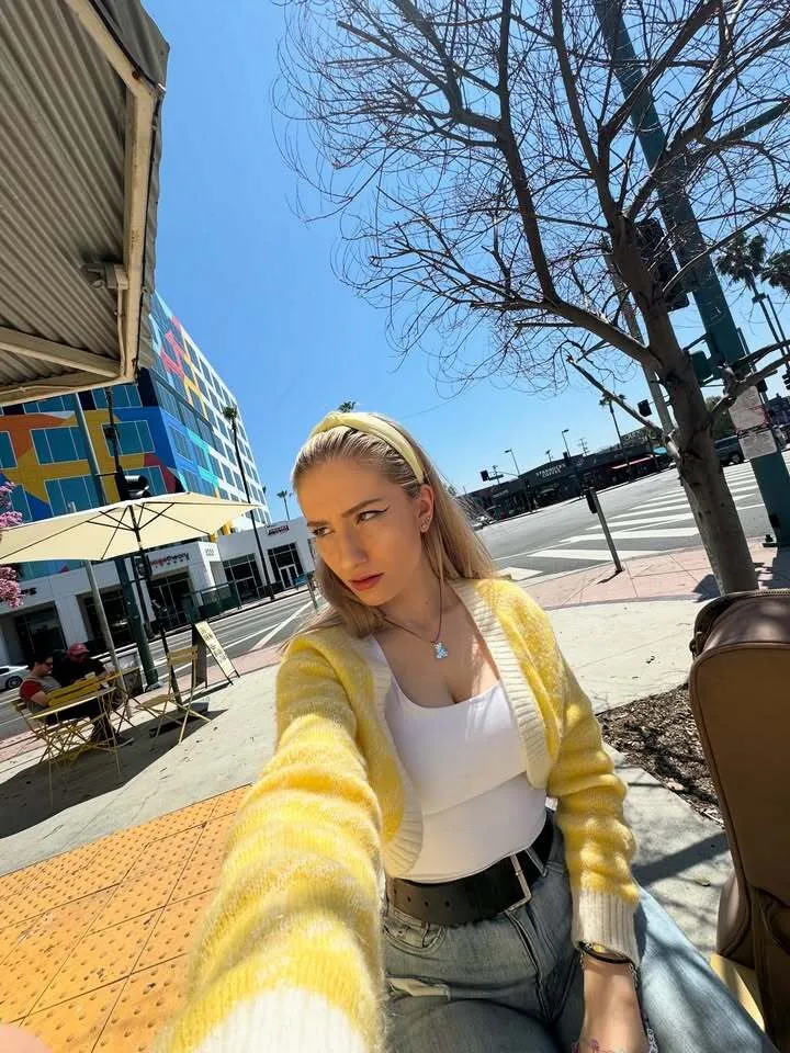 Донька регіоналки Олени Бондаренко підтримує Україну: де зараз 26-річна Ліна Купер, яка пішла наперекір скандальній матері