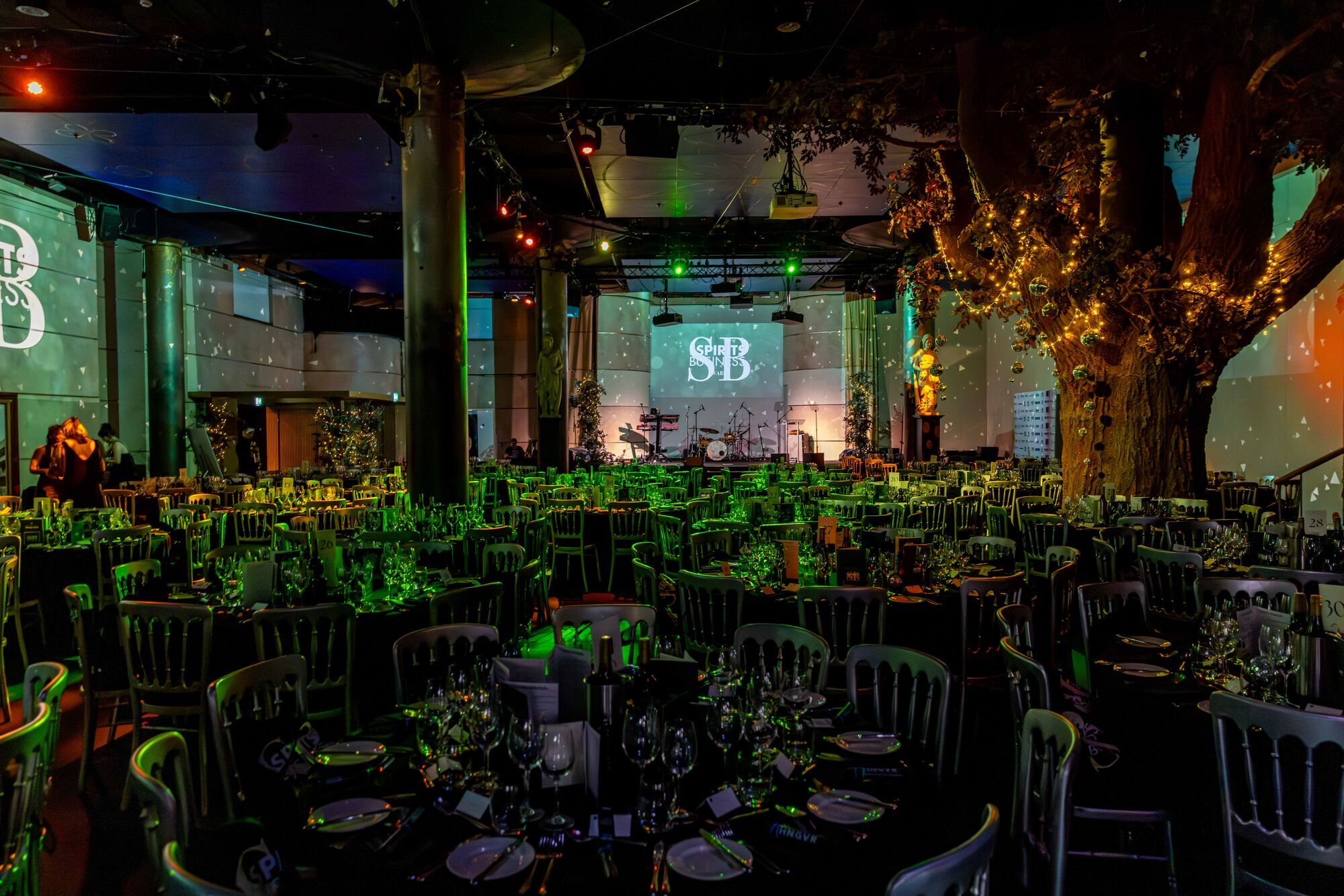 Коньяк AZNAURI стал №1 Brand Of The Year на премии в Лондоне