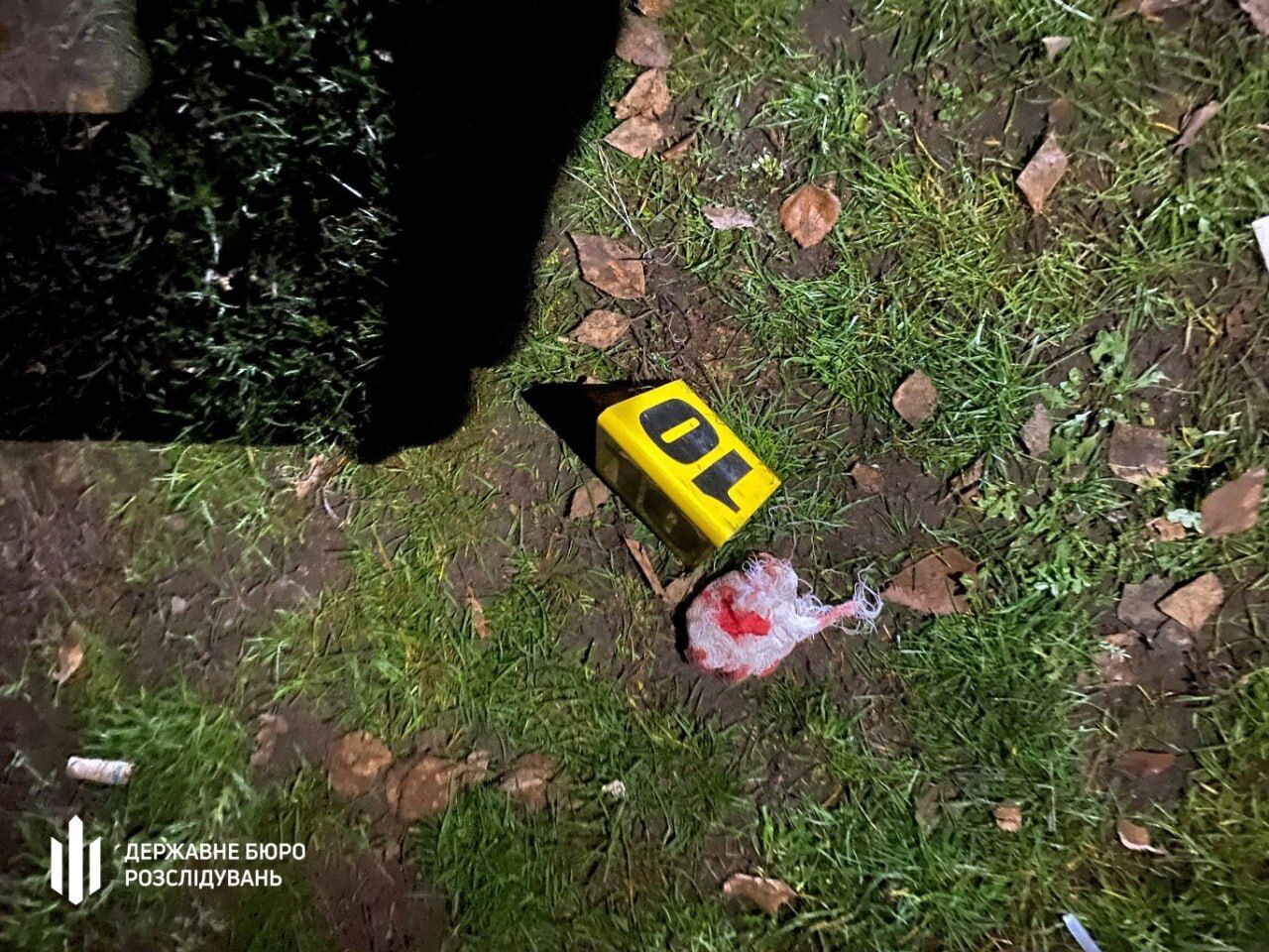 На Запоріжжі нетверезий поліцейський відкрив стрілянину по військових: троє отримали поранення