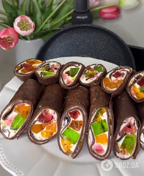 Шоколадные блины "Битое стекло": как приготовить оригинальный десерт на Новый год