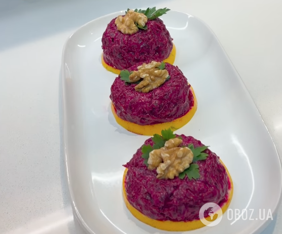 Новогодняя вкусная закуска из свеклы: готовится на раз-два