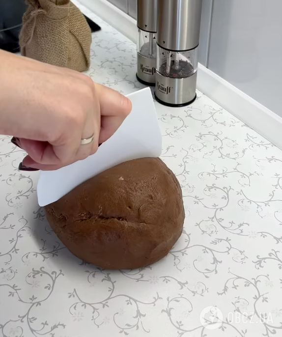 Тертий пиріг із сирною начинкою: найпростіший рецепт десерту до чаю