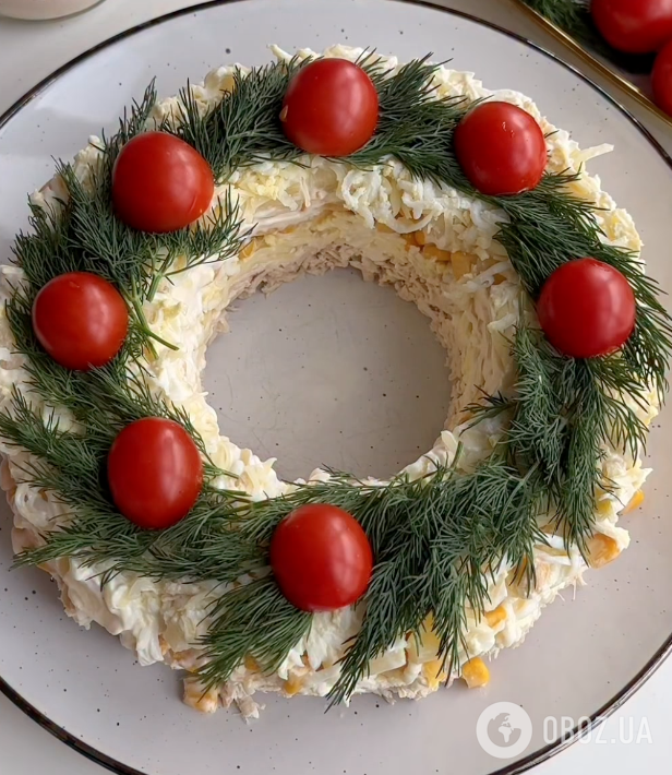 Смачний салат "Гавайський" для новорічного столу: знадобиться мінімум продуктів