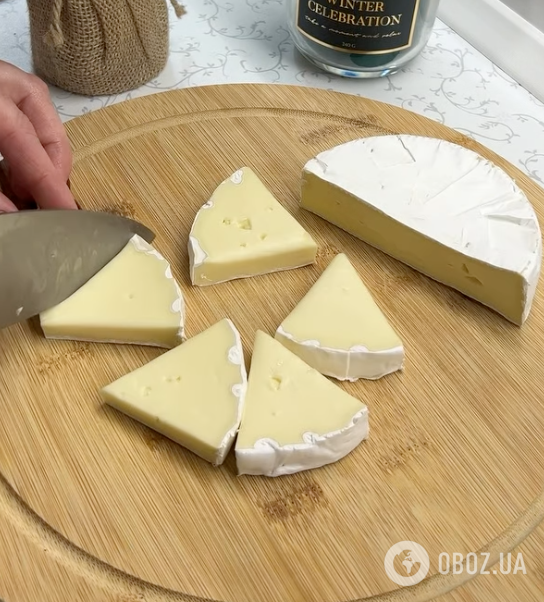 Новорічна закуска з сиру, з медом і горішками, яка сподобається всім гостям: найпростіший рецепт