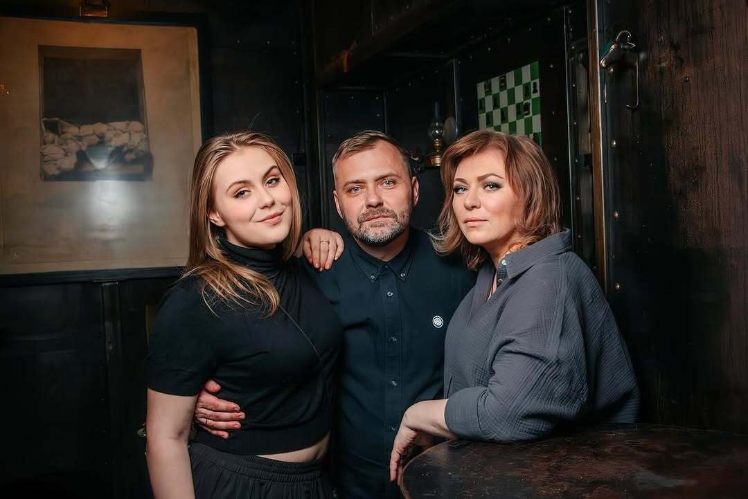 "Так йому і написала: "Будь ти проклятий". Наталія Корецька – про росіян, які "прописалися" в Києві, роботу кухаркою та знущання народного артиста