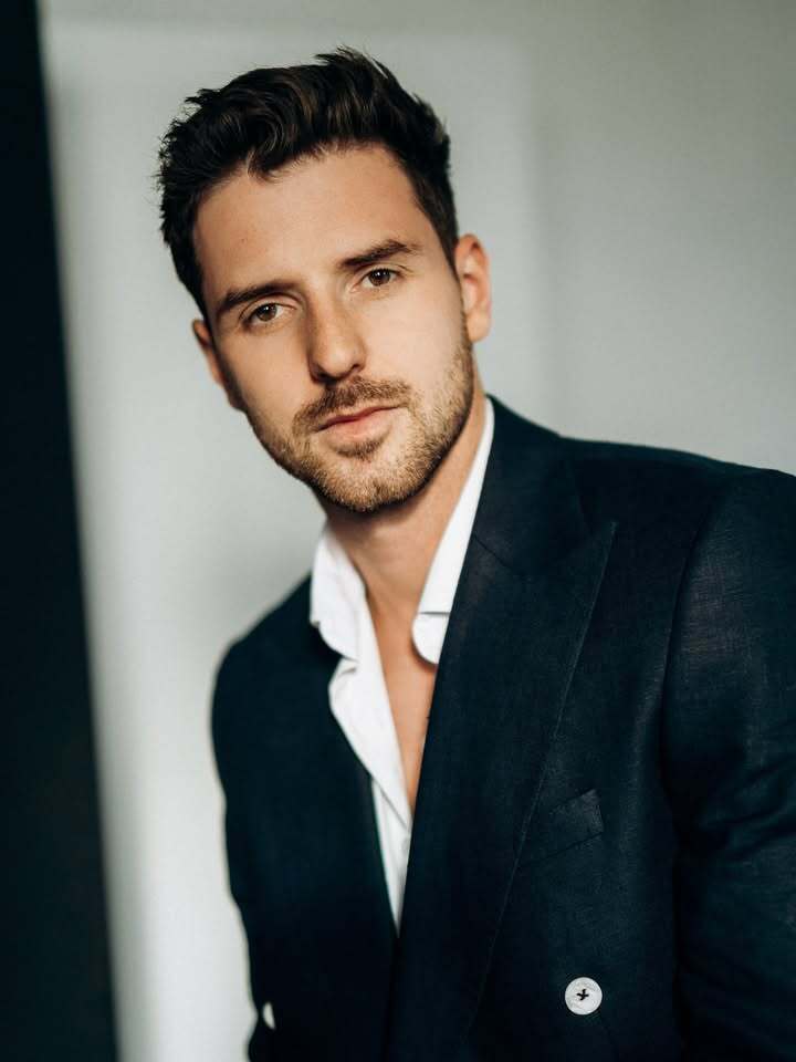 Телезірка, актор і співачка: оголошено нових учасників "Танців з зірками". Фото